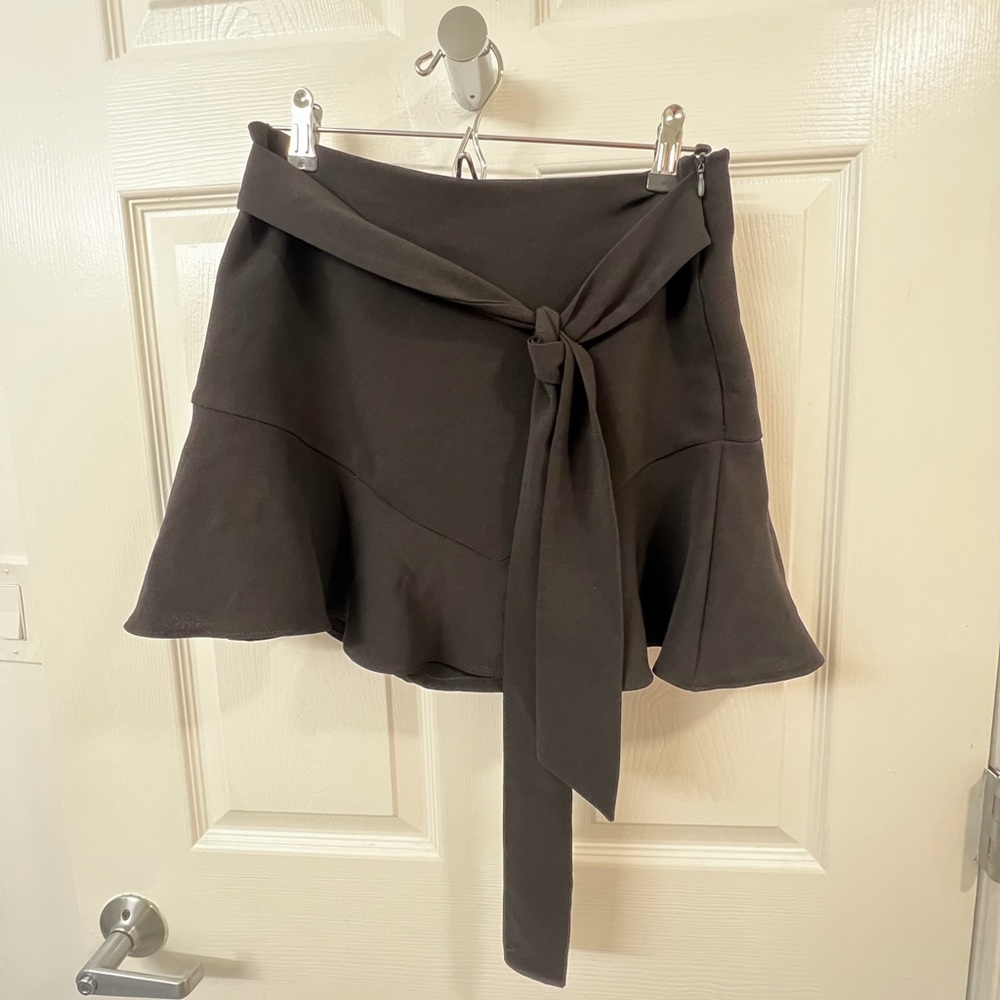 Flowy Black Skort